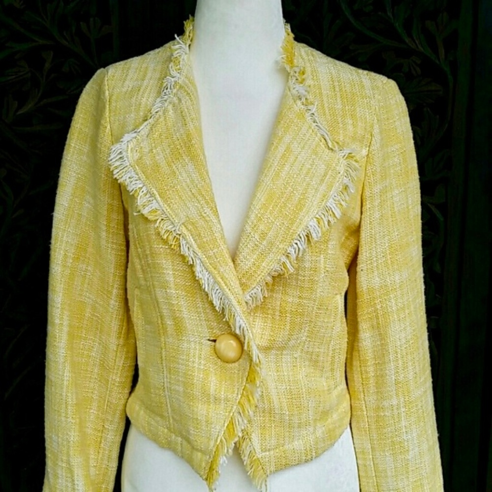 CAbi Daisy Jacket in Banana Yellow